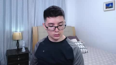 Snapshot of kevinhunts chatting on February 21, 2026, 6:31 pm Kevin online show from February 21, 2026, 6:31 pm