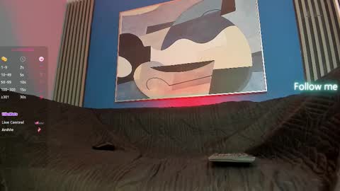 Snapshot of kevinn_blue chatting on October 10, 2025, 10:31 pm Sexy Hot Kevin online show from October 10, 2025, 10:31 pm