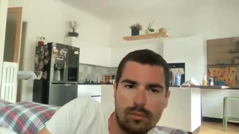 kevinpillobello online show from June 9, 2026, 3:34 pm