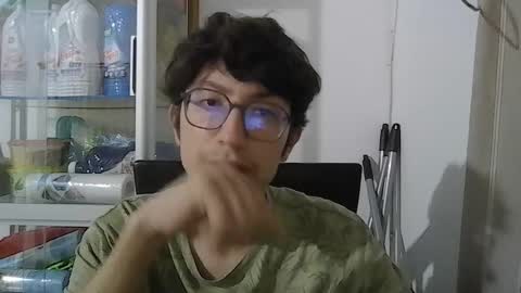 Snapshot of kevintdx chatting on September 29, 2025, 2:49 am kevintdx online show from September 29, 2025, 2:49 am