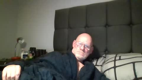 Snapshot of kevlooking4sez chatting on December 24, 2024, 11:55 pm kevlooking4sez online show from December 24, 2024, 11:55 pm