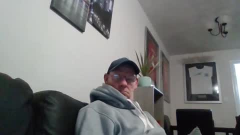 Snapshot of kevlooking4sez chatting on January 4, 2025, 9:09 pm kevlooking4sez online show from January 4, 2025, 9:09 pm