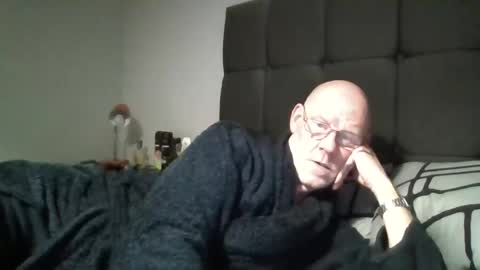 Snapshot of kevlooking4sez chatting on January 5, 2025, 12:20 am kevlooking4sez online show from January 5, 2025, 12:20 am