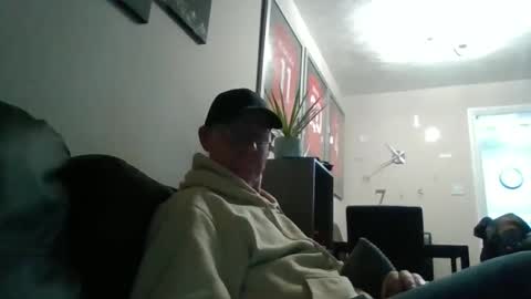 Snapshot of kevlooking4sez chatting on November 9, 2025, 10:41 pm kevlooking4sez online show from November 9, 2025, 10:41 pm