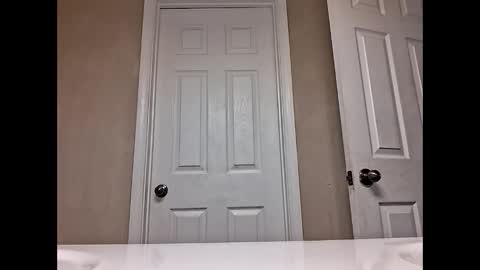 Keybump online show from November 21, 2025, 3:33 pm