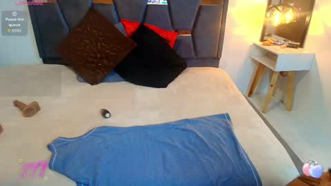 Snapshot of keyla_brunette_ chatting on May 29, 2026, 12:25 pm KEYLA BRUNETTE online show from May 29, 2026, 12:25 pm