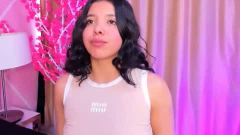 Snapshot of keyla_noa chatting on February 25, 2026, 7:34 pm Keyla noa online show from February 25, 2026, 7:34 pm