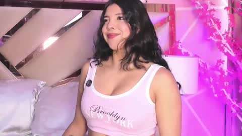 Keyla noa online show from May 13, 2026, 12:13 pm
