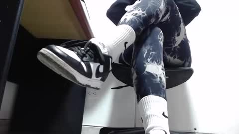 Snapshot of keylie_saenz28 chatting on October 17, 2025, 8:55 pm online show from October 17, 2025, 8:55 pm