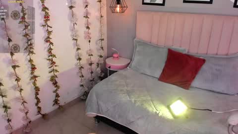 Snapshot of khali_reed_ chatting on January 25, 2025, 8:42 pm Khali online show from January 25, 2025, 8:42 pm