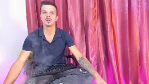 Snapshot of khatarsis2000 chatting on September 24, 2025, 5:55 am DonyBrown online show from September 24, 2025, 5:55 am