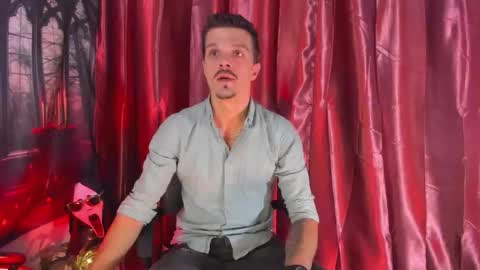 Snapshot of khatarsis2000 chatting on November 2, 2025, 6:05 am DonyBrown online show from November 2, 2025, 6:05 am