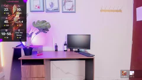 Snapshot of khateandersson chatting on February 25, 2026, 9:02 pm khateandersson online show from February 25, 2026, 9:02 pm