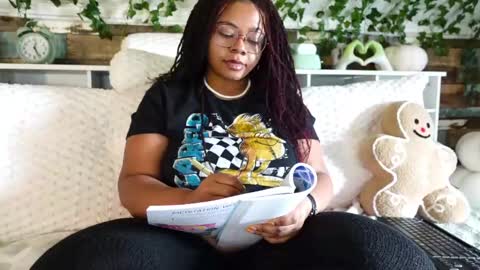 Khaya online show from February 27, 2025, 5:26 pm