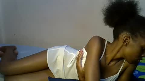 Snapshot of kheisah chatting on September 18, 2025, 2:08 pm kheisah online show from September 18, 2025, 2:08 pm