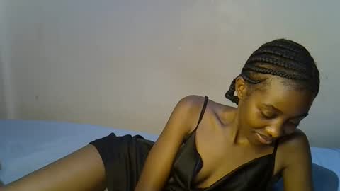 Snapshot of kheisah chatting on October 5, 2025, 10:46 am kheisah online show from October 5, 2025, 10:46 am