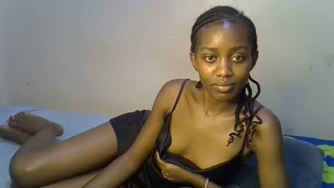 Snapshot of kheisah chatting on October 16, 2025, 4:24 am kheisah online show from October 16, 2025, 4:24 am