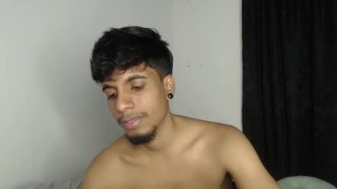 Snapshot of khevinlopezonig chatting on September 19, 2025, 12:12 am khevinlopezonig online show from September 19, 2025, 12:12 am