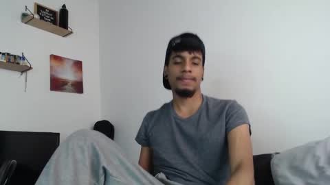 Snapshot of khevinlopezonig chatting on October 1, 2025, 4:46 pm khevinlopezonig online show from October 1, 2025, 4:46 pm