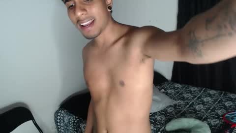 Snapshot of khevinlopezonig chatting on October 19, 2025, 12:44 am khevinlopezonig online show from October 19, 2025, 12:44 am