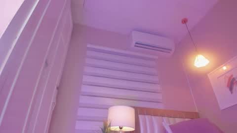 khloe_sweeet online show from September 16, 2025, 11:33 am