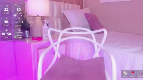 khloe_sweeet online show from September 27, 2025, 11:37 am