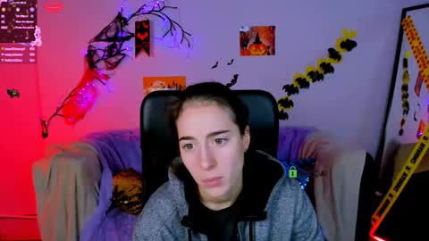 Snapshot of khloebeauty chatting on November 1, 2025, 8:11 pm khloebeauty online show from November 1, 2025, 8:11 pm