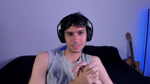 khozler_ online show from February 7, 2025, 6:45 am