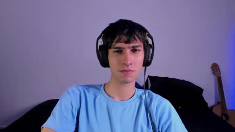 khozler_ online show from February 9, 2025, 3:22 am