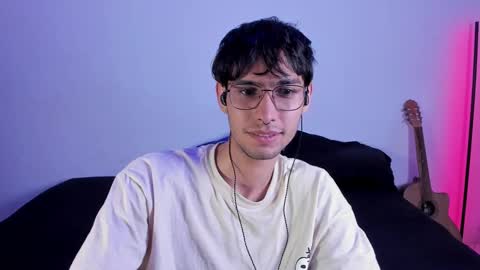 khozler_ online show from February 13, 2025, 8:38 am