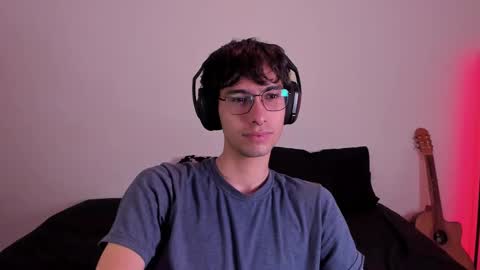 khozler_ online show from February 22, 2025, 6:06 am