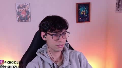 khozler_ online show from April 17, 2026, 2:25 am