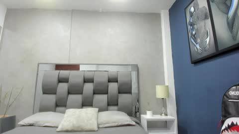 Kris Evans online show from May 8, 2026, 3:56 am