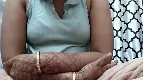 khushisinghh online show from February 8, 2025, 2:49 pm