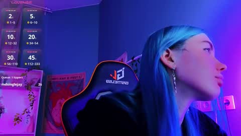 Snapshot of kiara_dream chatting on September 22, 2025, 8:55 pm Kira online show from September 22, 2025, 8:55 pm