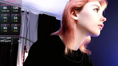 Kira online show from March 19, 2026, 9:41 pm