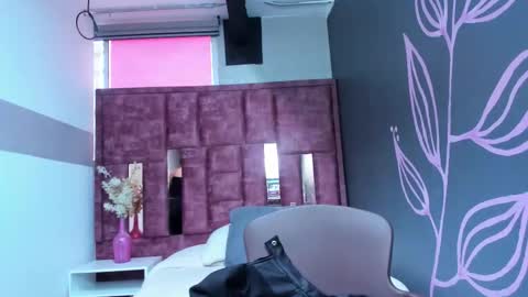 Snapshot of kiara_fox__ chatting on March 4, 2026, 8:15 pm KIARA FOX online show from March 4, 2026, 8:15 pm