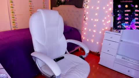 Snapshot of kiimsumi chatting on October 3, 2025, 2:41 am IGkimsumipark XKimsumip online show from October 3, 2025, 2:41 am