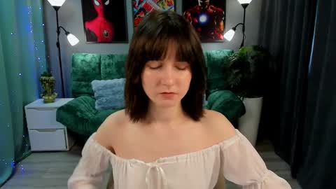 Kika online show from April 1, 2026, 2:14 pm