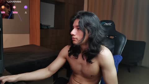 Snapshot of kikeruiz_19 chatting on December 14, 2024, 9:45 pm kikeruiz 19 online show from December 14, 2024, 9:45 pm