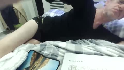 kiki3366 online show from February 10, 2026, 7:12 am