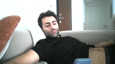 Snapshot of kikkus01 chatting on February 21, 2025, 9:02 am kikkus01 online show from February 21, 2025, 9:02 am