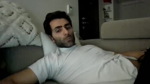 kikkus01 online show from February 1, 2026, 9:02 pm