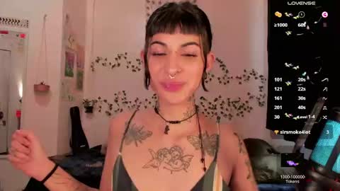 Bella online show from July 2, 2026, 8:26 pm