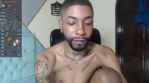 Snapshot of kilian_xx chatting on February 2, 2025, 2:24 pm Kilian xxx online show from February 2, 2025, 2:24 pm