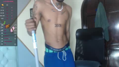 Snapshot of kilian_xx chatting on February 7, 2025, 1:53 pm Kilian xxx online show from February 7, 2025, 1:53 pm