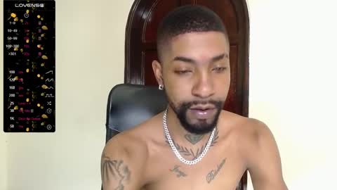 Snapshot of kilian_xx chatting on March 2, 2025, 2:32 pm Kilian xxx online show from March 2, 2025, 2:32 pm