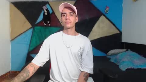 Snapshot of kilyan_ chatting on January 16, 2025, 3:45 am jahn online show from January 16, 2025, 3:45 am