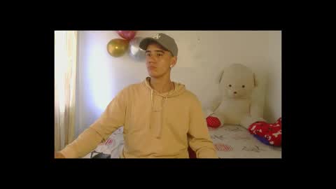 Snapshot of kilyan_ chatting on October 24, 2025, 3:30 pm jahn online show from October 24, 2025, 3:30 pm