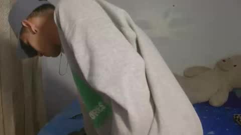 Snapshot of kilyan_ chatting on November 4, 2025, 4:22 am jahn online show from November 4, 2025, 4:22 am